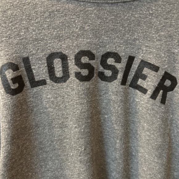 Glossier sweatshirt - Picture 2 of 5